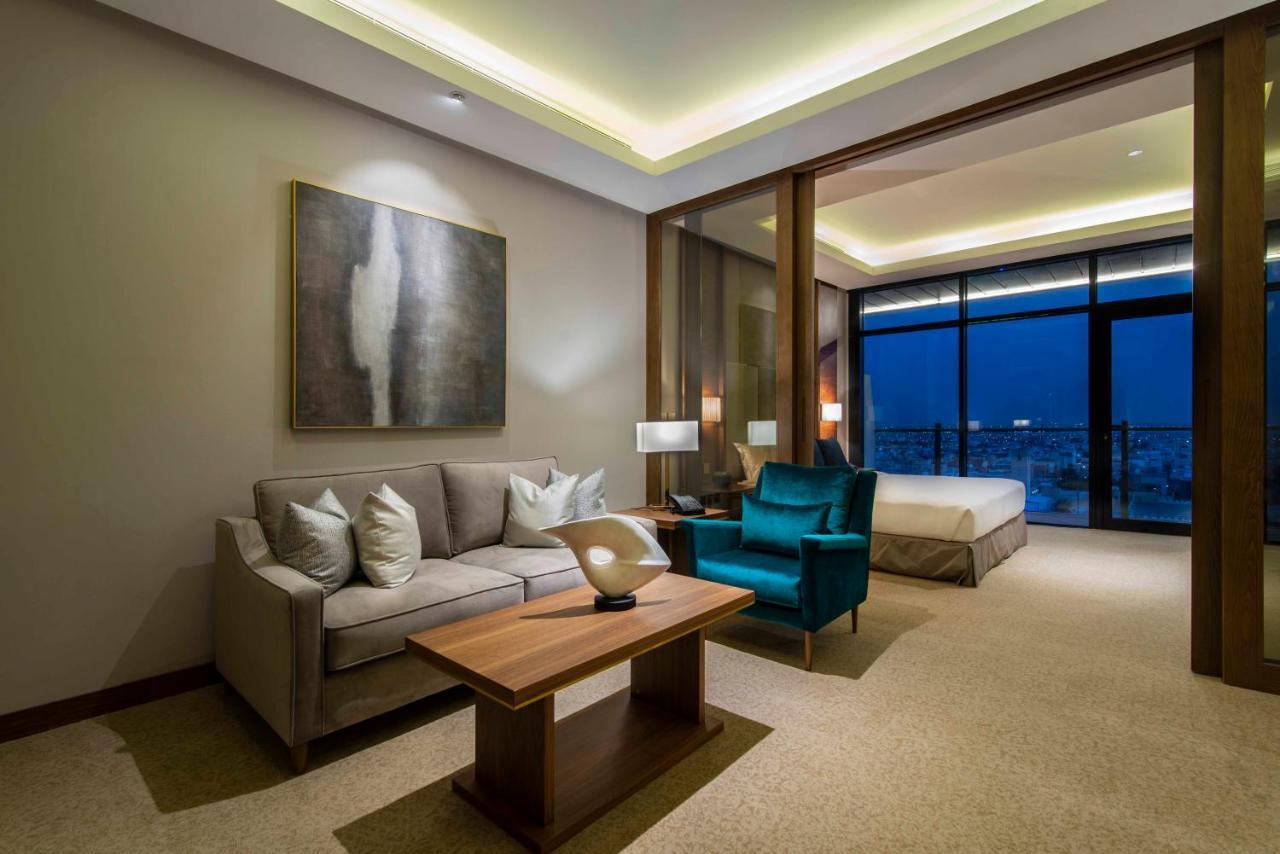 Waw Hotel Suites King Abdullah District Rijád Kültér fotó